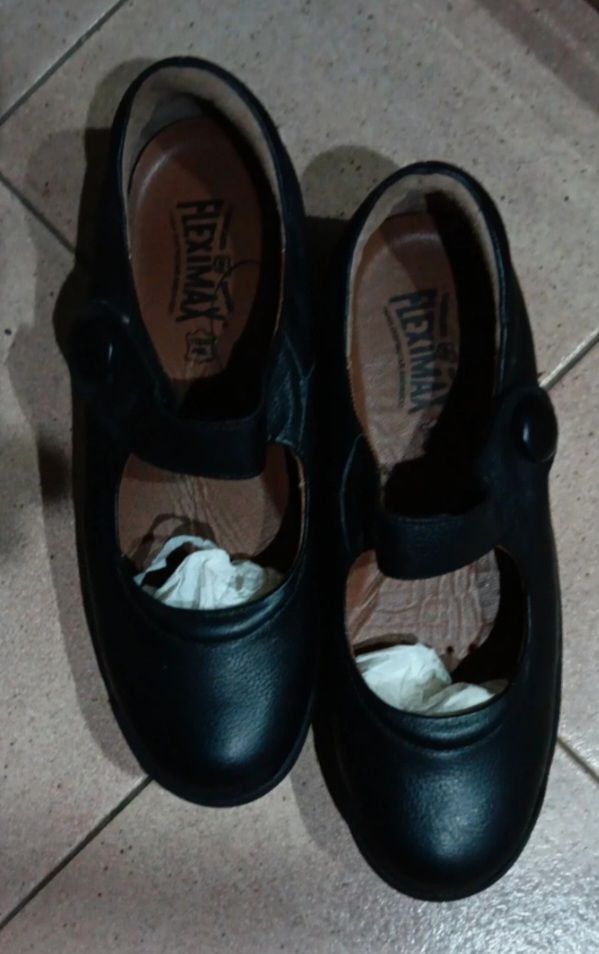 Merceditas Fleximax  n° 39 calzado especial.