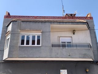ventana de 100x138 con instalacion 
