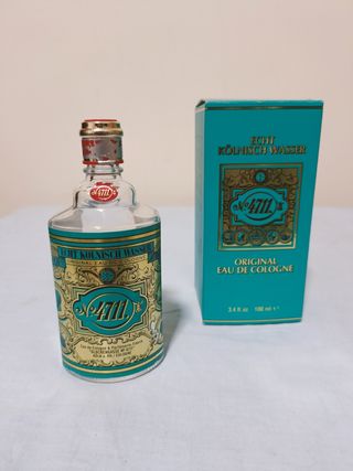 Botella vacía colonia 4711