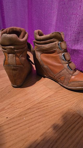 Botines zapatillas con tacón