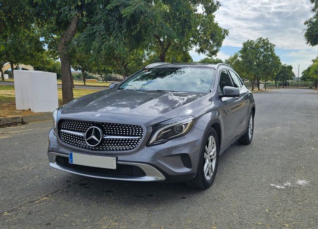 Mercedes Gla IMPOLUTO