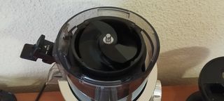 Hurom H100 Extractor de jugos