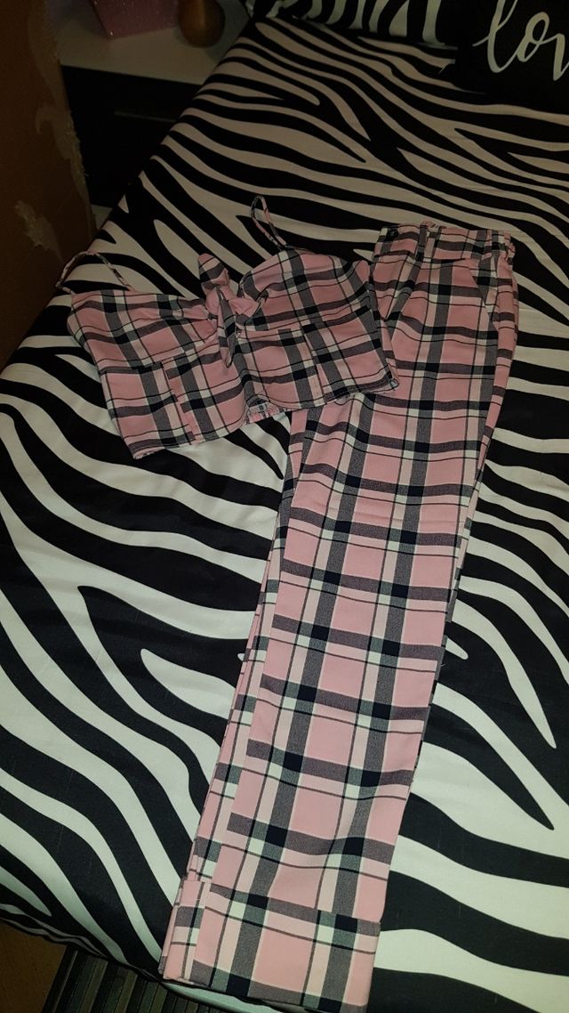 Conjunto zara rosa cuadros