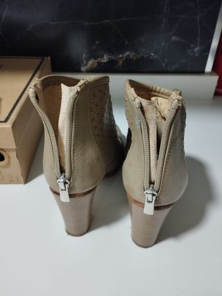 Botines Ángela Thompson