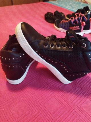 Zapatos botines deportivas