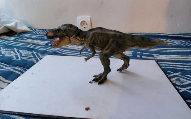 T Rex figura