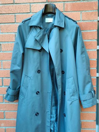 Trench coat