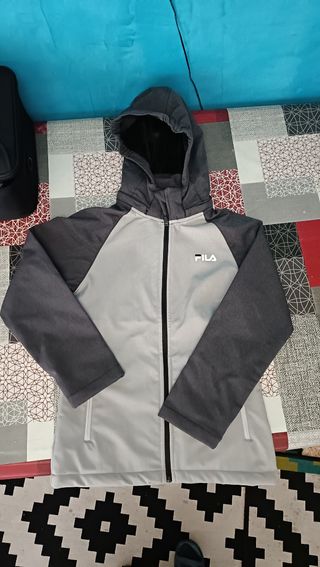 Chaqueta FILA niño nueva 