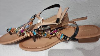 Sandalias pedreria