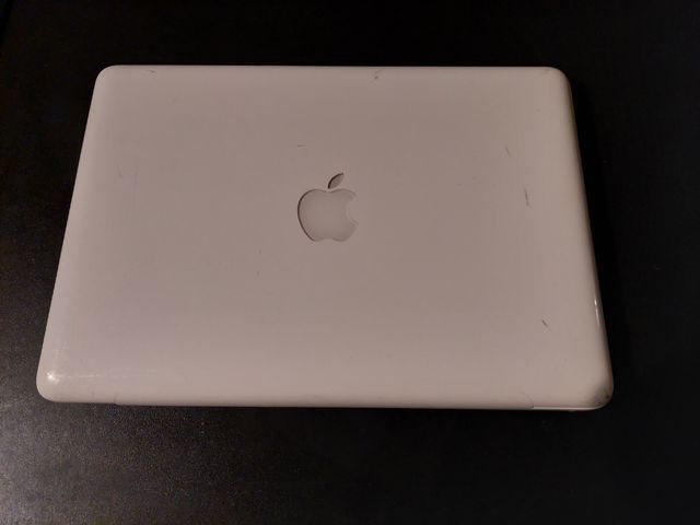 Apple MACBOOK 7,1-RAM 4GB-HDD 240GB-