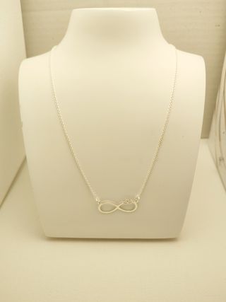 Collar infinito Plata. NUEVO!