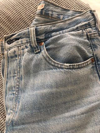 Levi’S RIBCAGE STRAIGHT 🩵