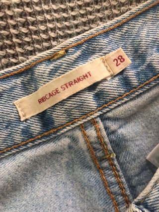 Levi’S RIBCAGE STRAIGHT 🩵