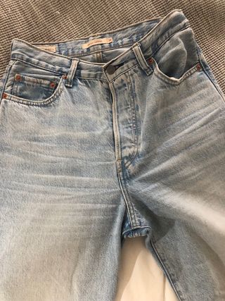 Levi’S RIBCAGE STRAIGHT 🩵