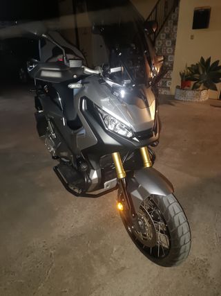HONDA X-adv 750 2017