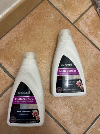 Detersivo detergente bissell