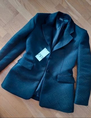 Chaqueta/ Americana talla M. Zara