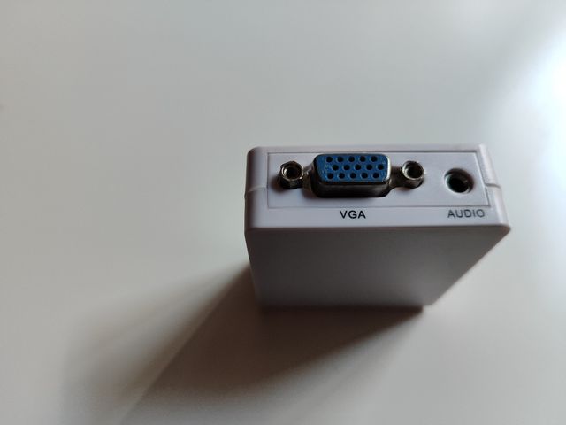 Adaptador y convertidor de VGA a HDMI
