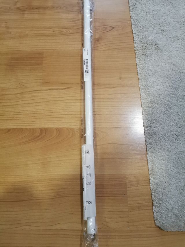 Barra de armario ikea