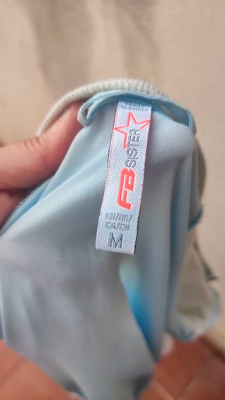 Chaqueta bomber con encaje 
