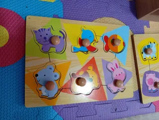 Puzzle nenittos infantil.