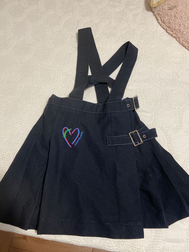 Falda uniforme Amor De Dios