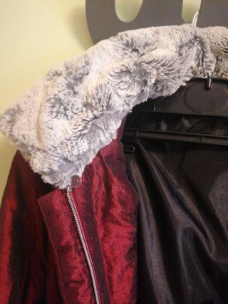 Parka mujer color cereza