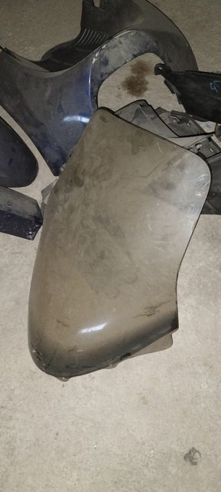 Suzuki Burgman faro,plásticos delanteros , cúpula,