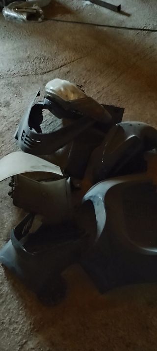 Suzuki Burgman faro,plásticos delanteros , cúpula,