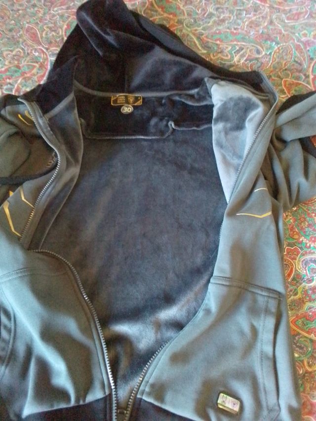 Felpa con cappuccio imbottita usl