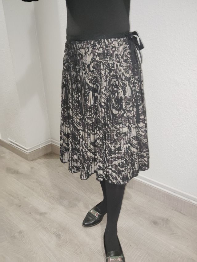 Midy skirt Falda Adolfo Domínguez talla 40