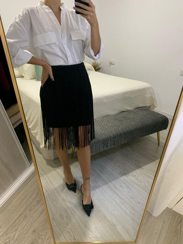 Falda de flecos