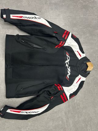 CHAQUETA DE MOTO IXON TALLA XL NUEVA