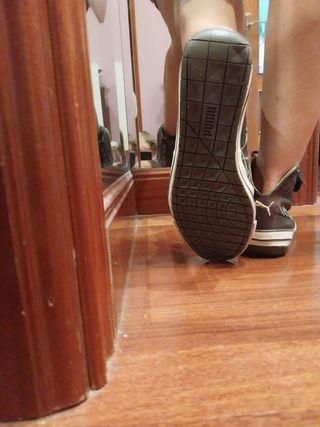 Zapatillas tipo bota Puma de piel.