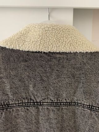 CAZADORA VAQUERA/ BORREGUITO PULL& BEAR