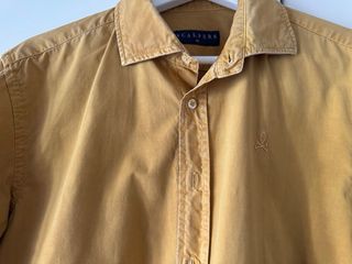 Camisa Scalpers como nueva