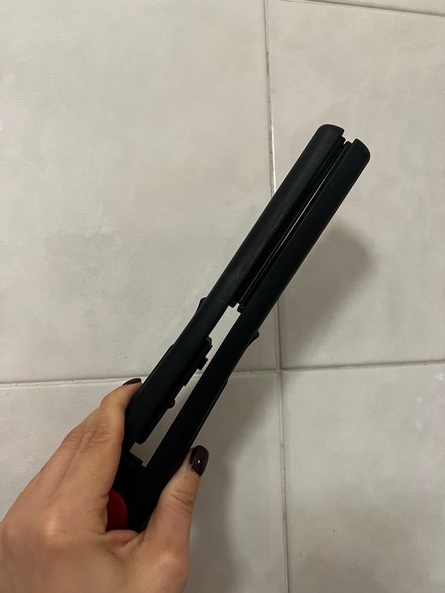 Piastra capelli sottile