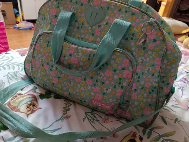 Mochila deporte y neceser a juego