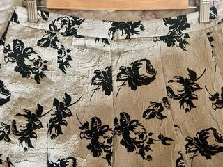 Falde de Rosas Negras de Fiesta Naf Naf