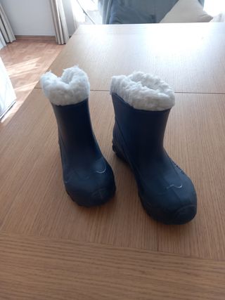 Botas agua 34-35 y 32-33