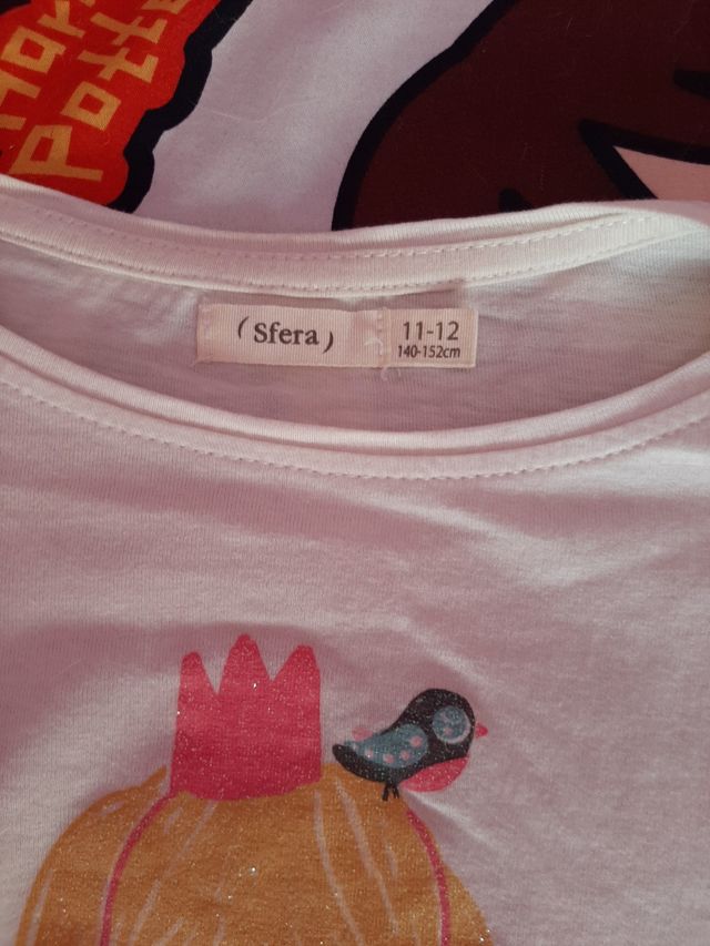 REBAJADO DOS camisetas t.10/12