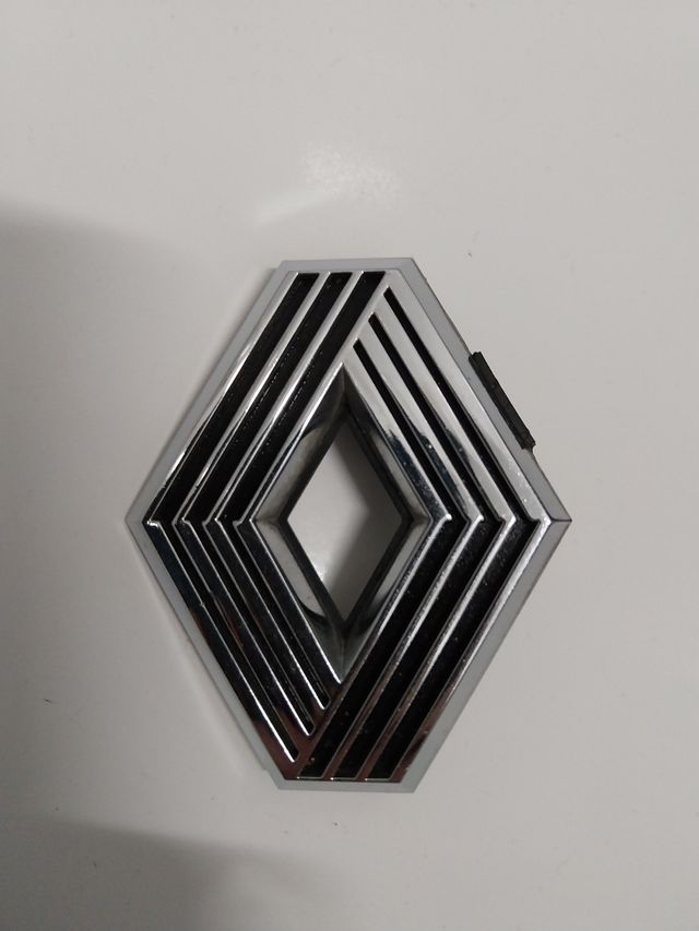 ANAGRAMA RENAULT SUPERCINCO GT