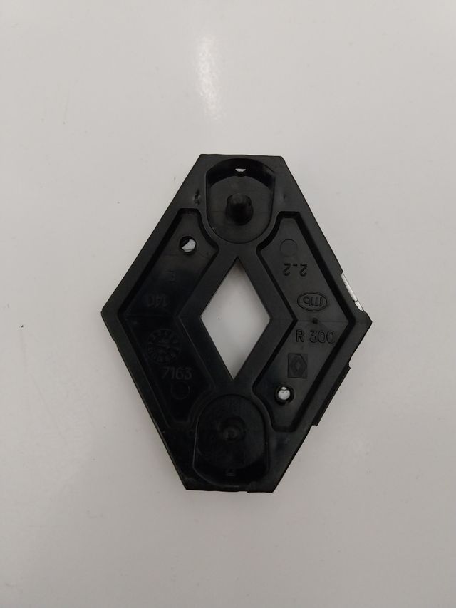 ANAGRAMA RENAULT SUPERCINCO GT