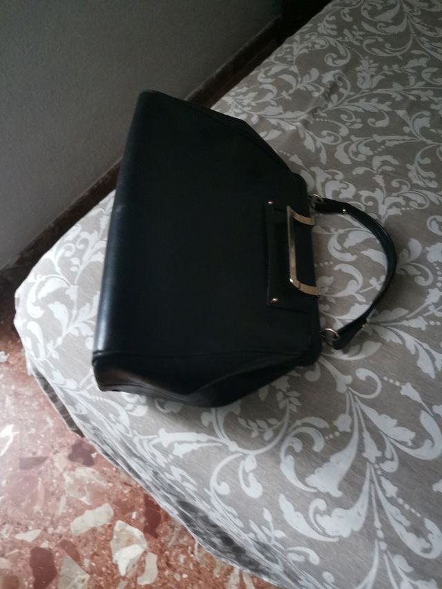 Bolso de piel antiguo