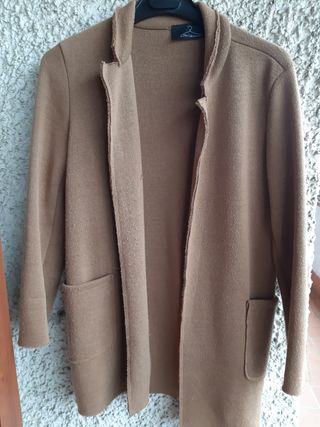 N. 2 giacche in maglia mezza stagione M