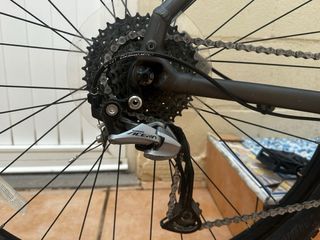 Bicicleta Specialized para repartir o excursión