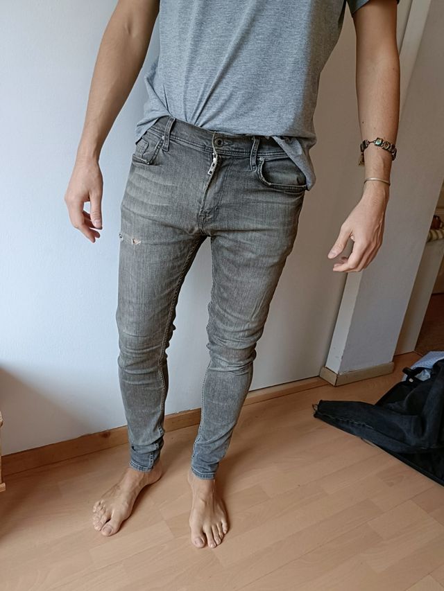 Jeans skinny gris talla 44