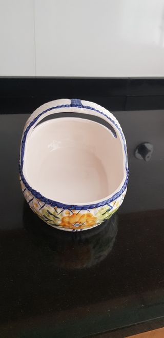 Cesto louça pintado a mão.