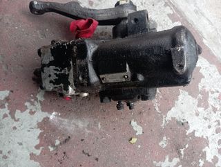 VENDO CAJA DE DIRECCION BMW e23
