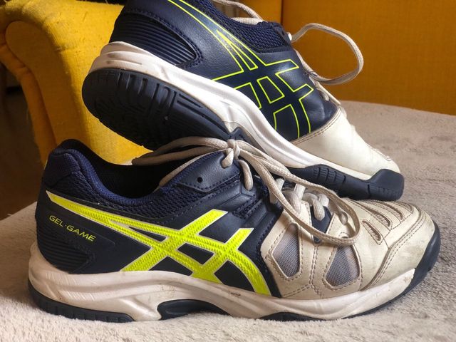 Zapatilla ASICS niño Talla 36